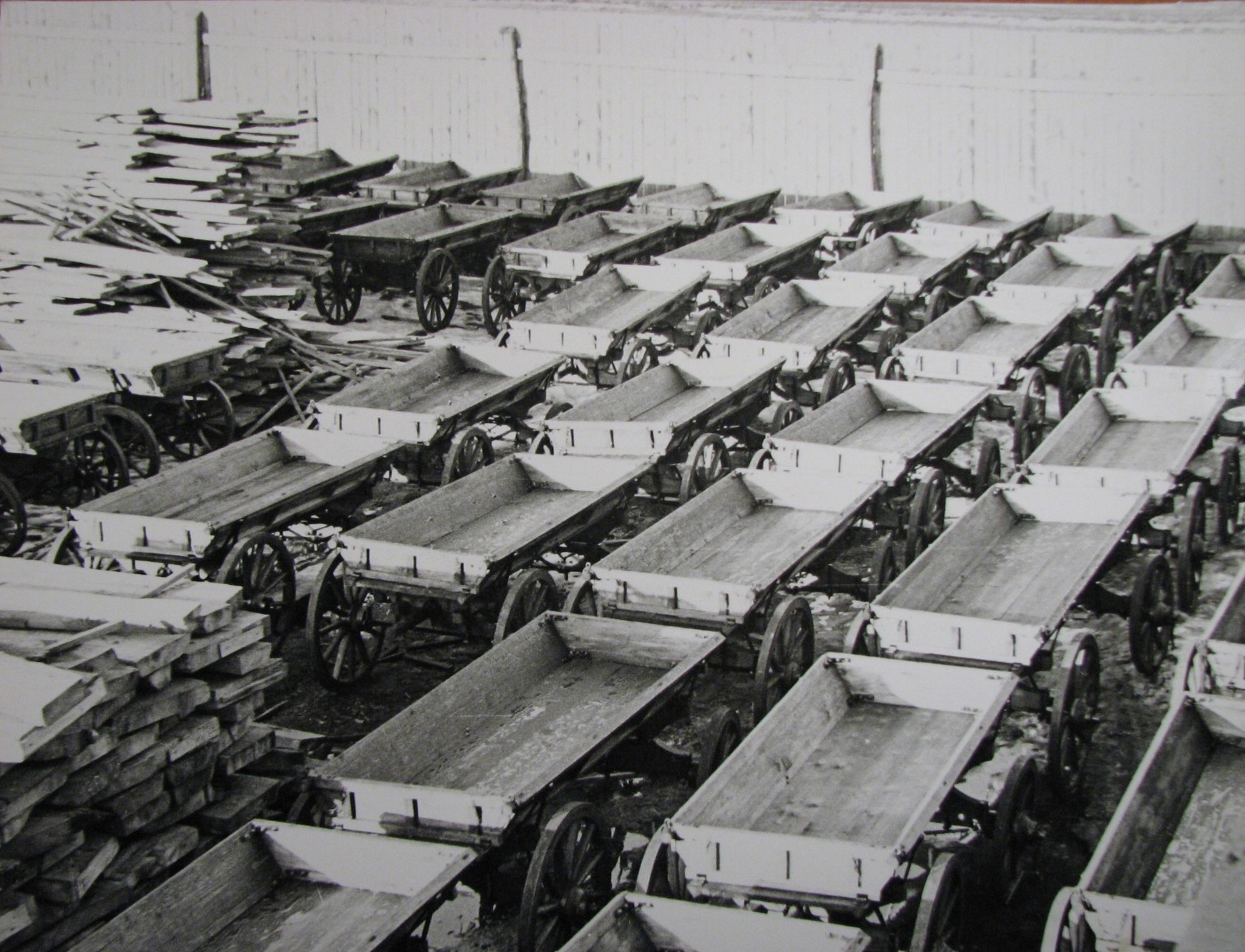 Zakłady Thonet-Mundus w Radomsku w czasie drugiej wojny światowej