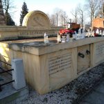 Grób O.O. Franciszkanów na Starym Cmentarzu w Radomsku