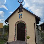 Okazała kapliczka w miejscowości Granice